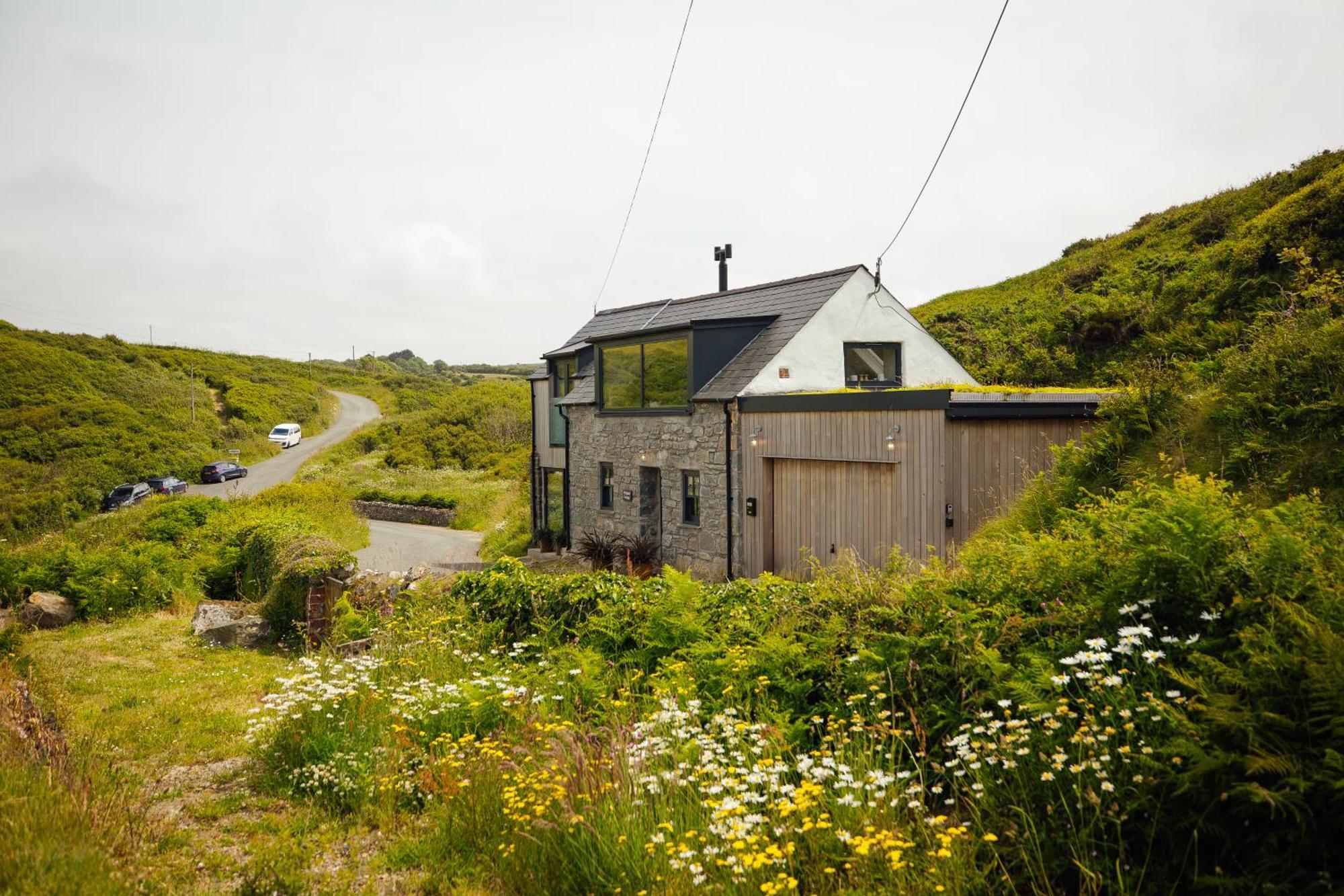 Cliff-Top Cottage On Coast Path W/Panoramic Views Trevine Extérieur photo