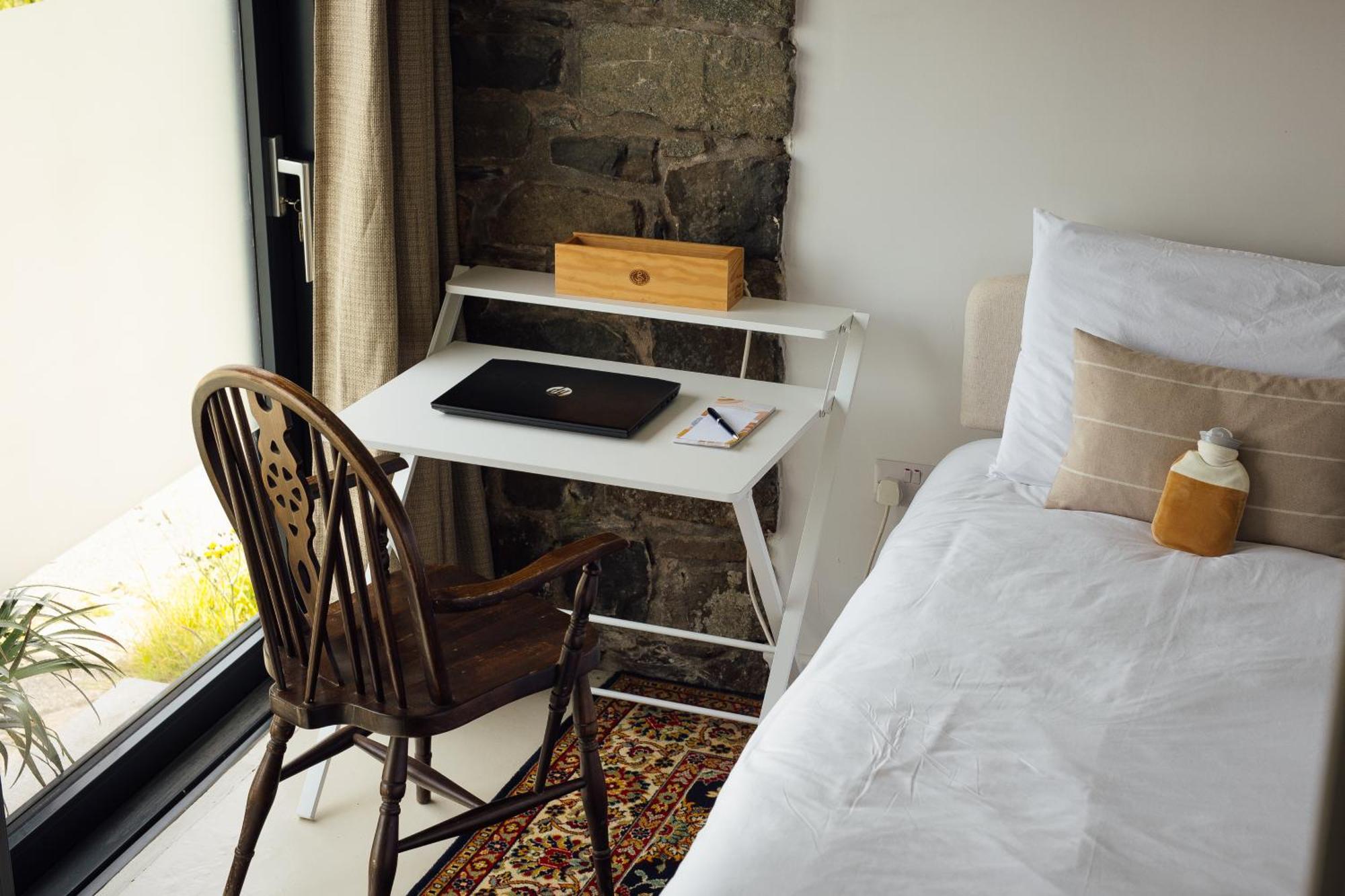 Cliff-Top Cottage On Coast Path W/Panoramic Views Trevine Extérieur photo